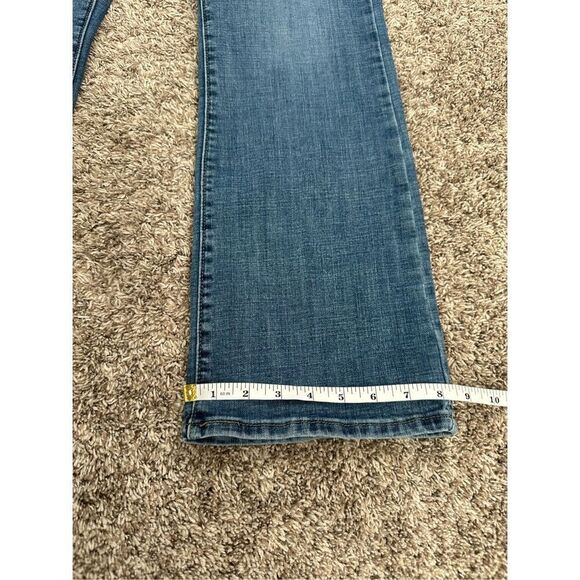 Levi’s Curvy Bootcut Blue Denim Jeans Medium Wash Women’s W33 L32 Mid Rise Flare - Picture 9 of 13